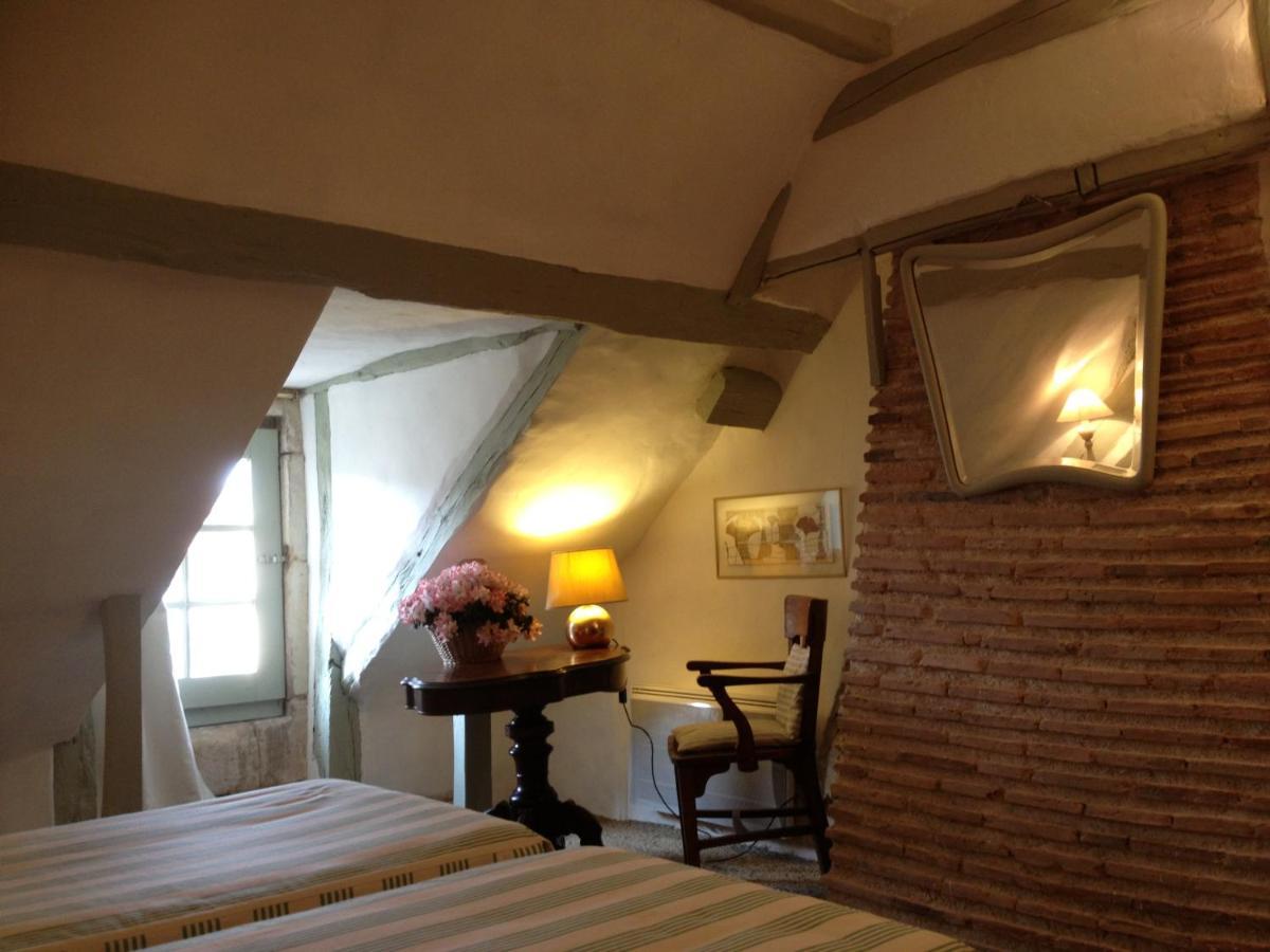 La Maison Céladon Prunay-Cassereau Esterno foto